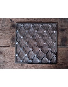 GRIGLIA con rete e rosette in ferro 2